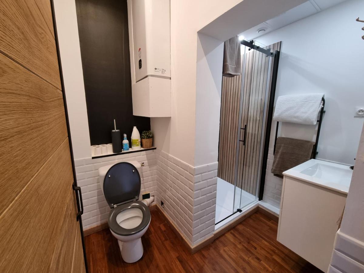 Comme Un Air De Chez Soi Lägenhet Calais Exteriör bild
